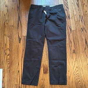 Banana republic men’s Emerson chino